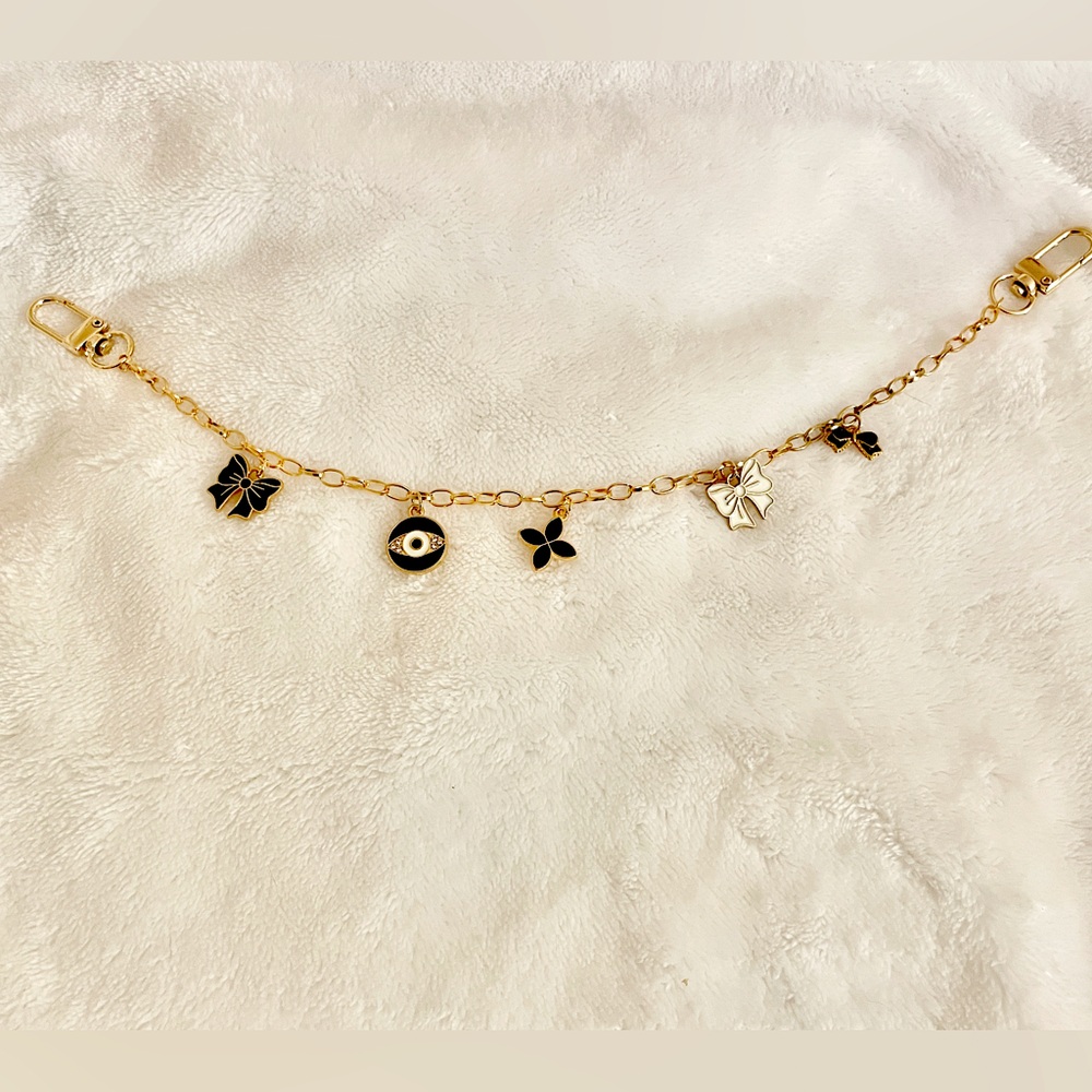 Bag chain wrist holder, chain charm